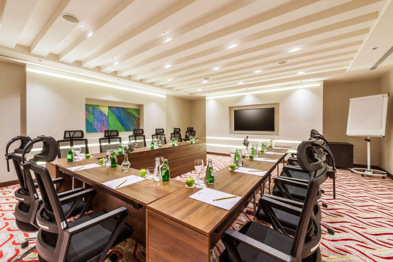 Best Western Plus Al Qurayyat City Center ภายนอก รูปภาพ