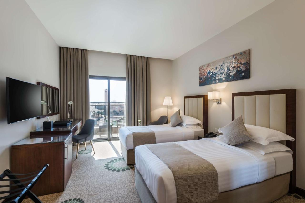 Best Western Plus Al Qurayyat City Center ภายนอก รูปภาพ