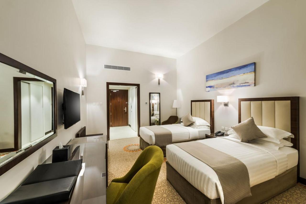 Best Western Plus Al Qurayyat City Center ภายนอก รูปภาพ
