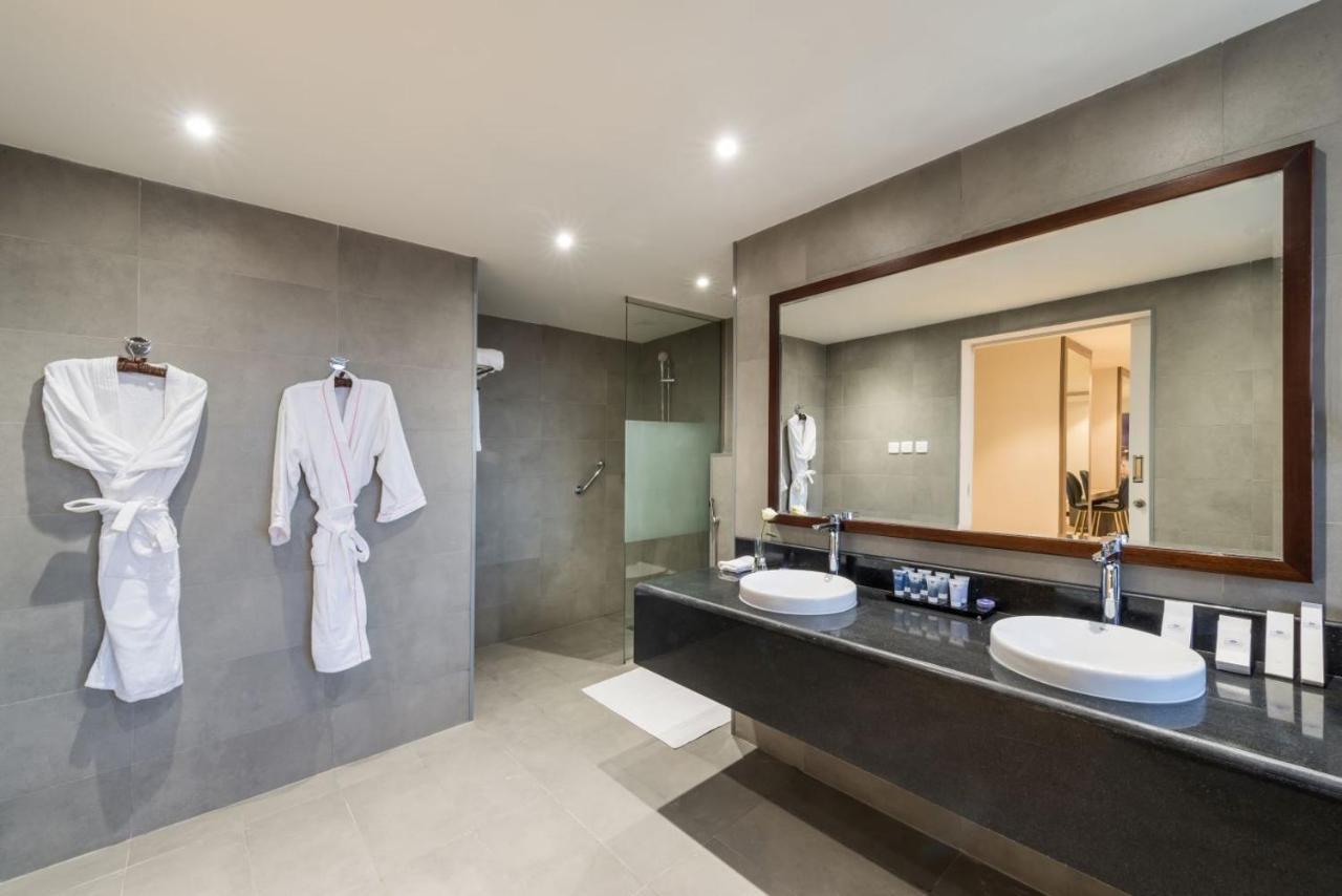 Best Western Plus Al Qurayyat City Center ภายนอก รูปภาพ