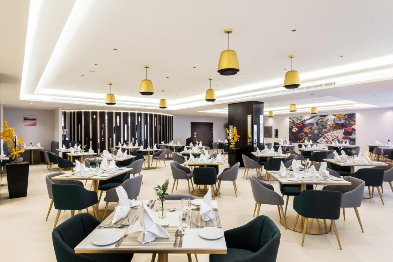 Best Western Plus Al Qurayyat City Center ภายนอก รูปภาพ