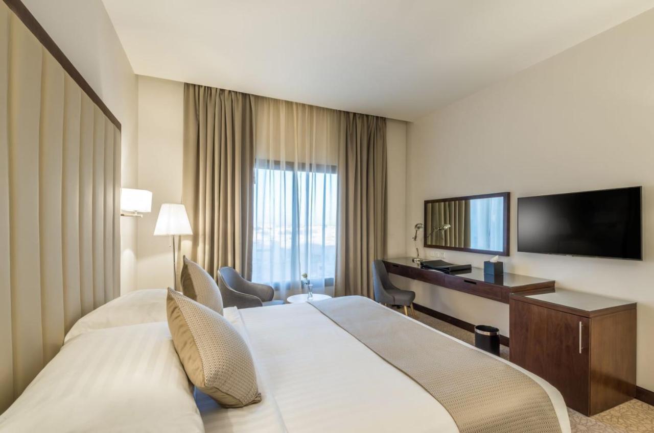 Best Western Plus Al Qurayyat City Center ภายนอก รูปภาพ