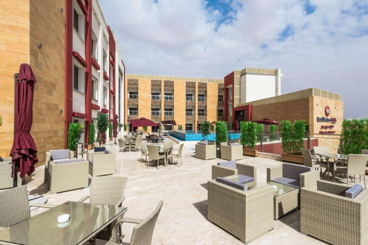 Best Western Plus Al Qurayyat City Center ภายนอก รูปภาพ