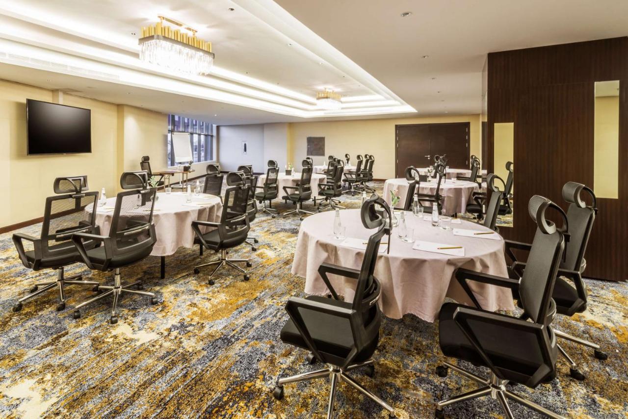 Best Western Plus Al Qurayyat City Center ภายนอก รูปภาพ