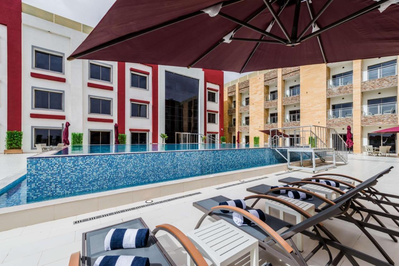 Best Western Plus Al Qurayyat City Center ภายนอก รูปภาพ