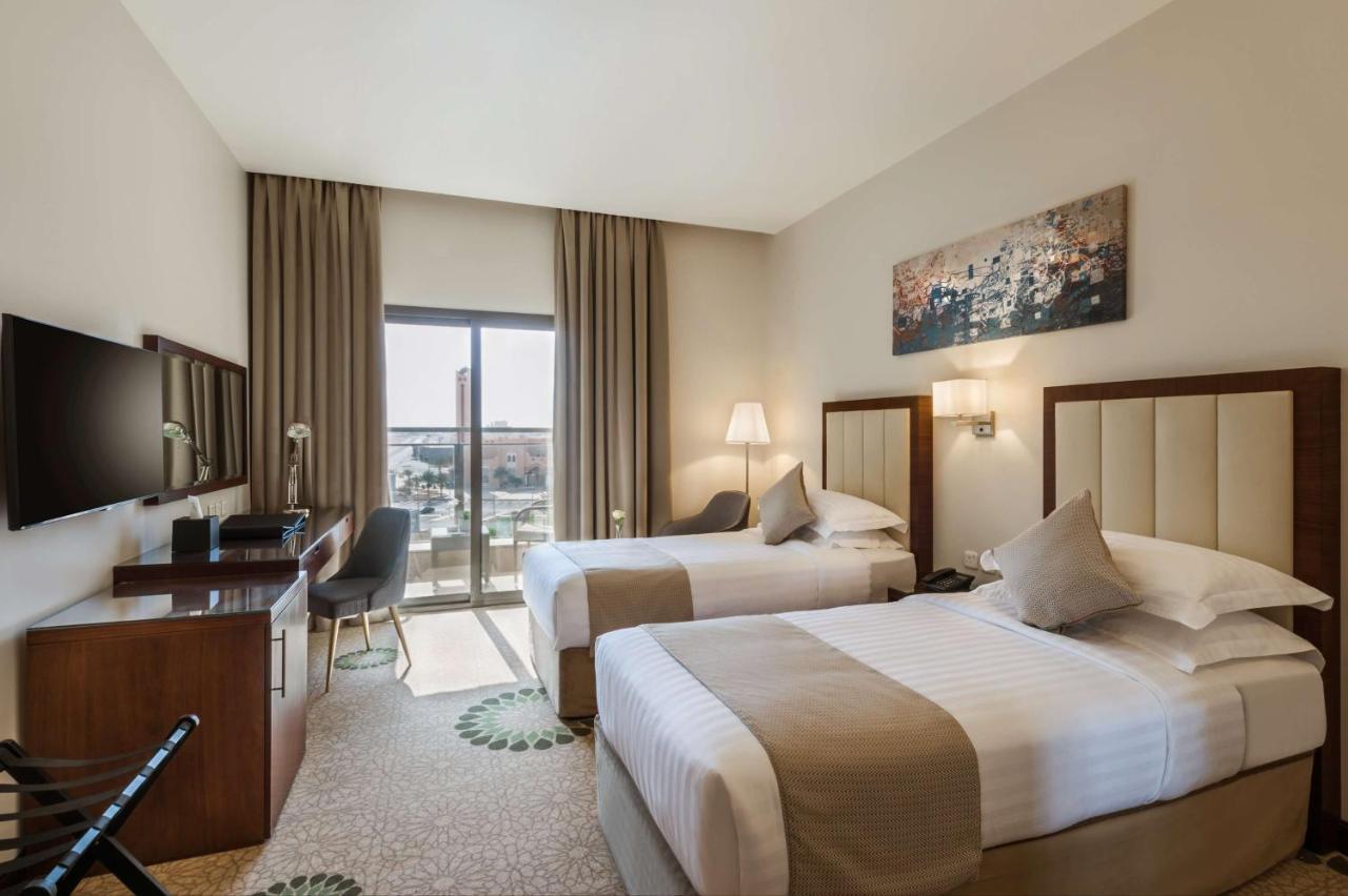 Best Western Plus Al Qurayyat City Center ภายนอก รูปภาพ