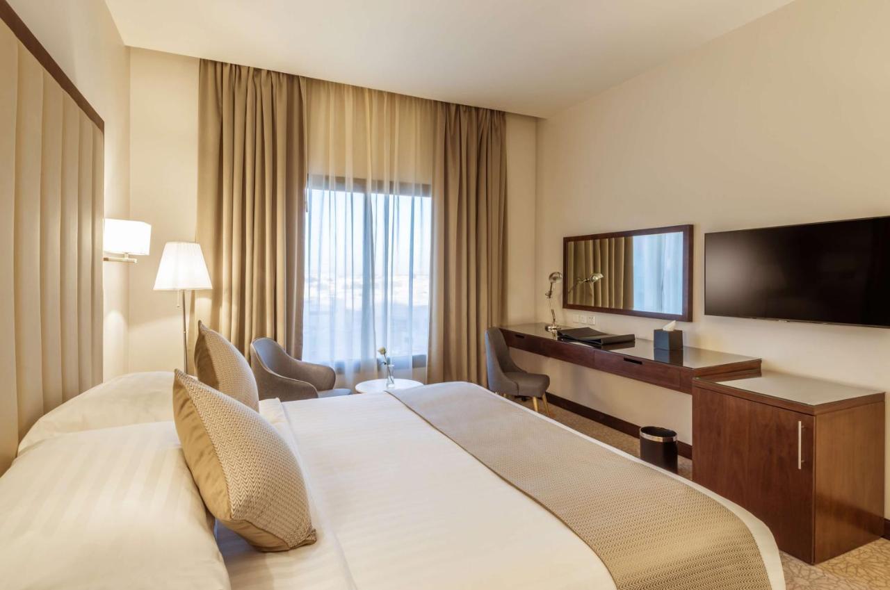 Best Western Plus Al Qurayyat City Center ภายนอก รูปภาพ